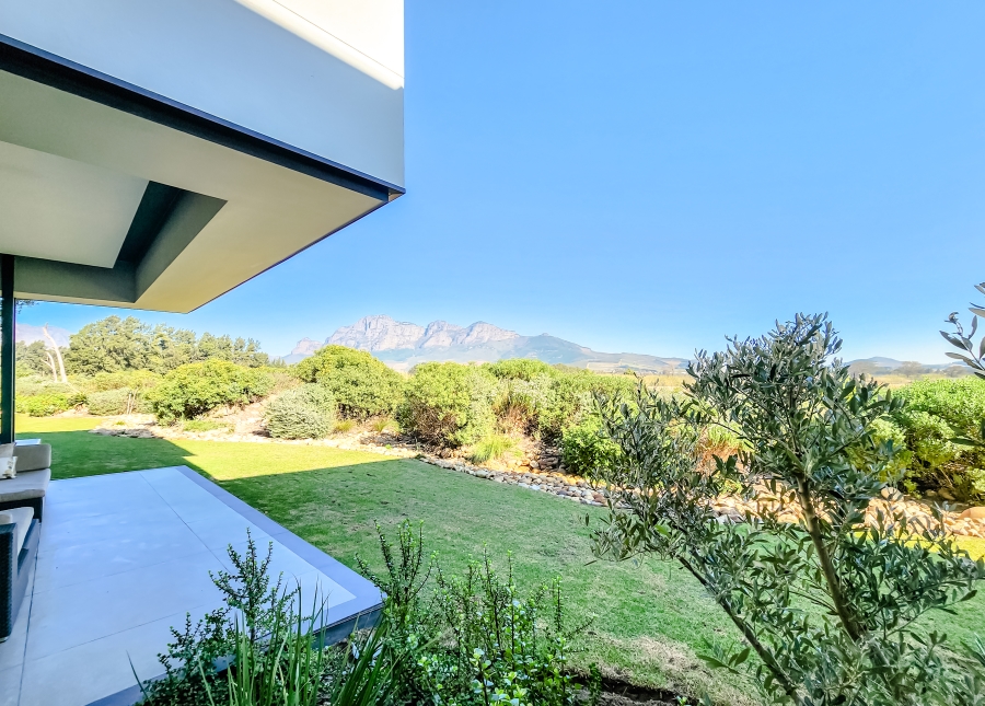 12 Bedroom Property for Sale in Val De Vie Estate Western Cape